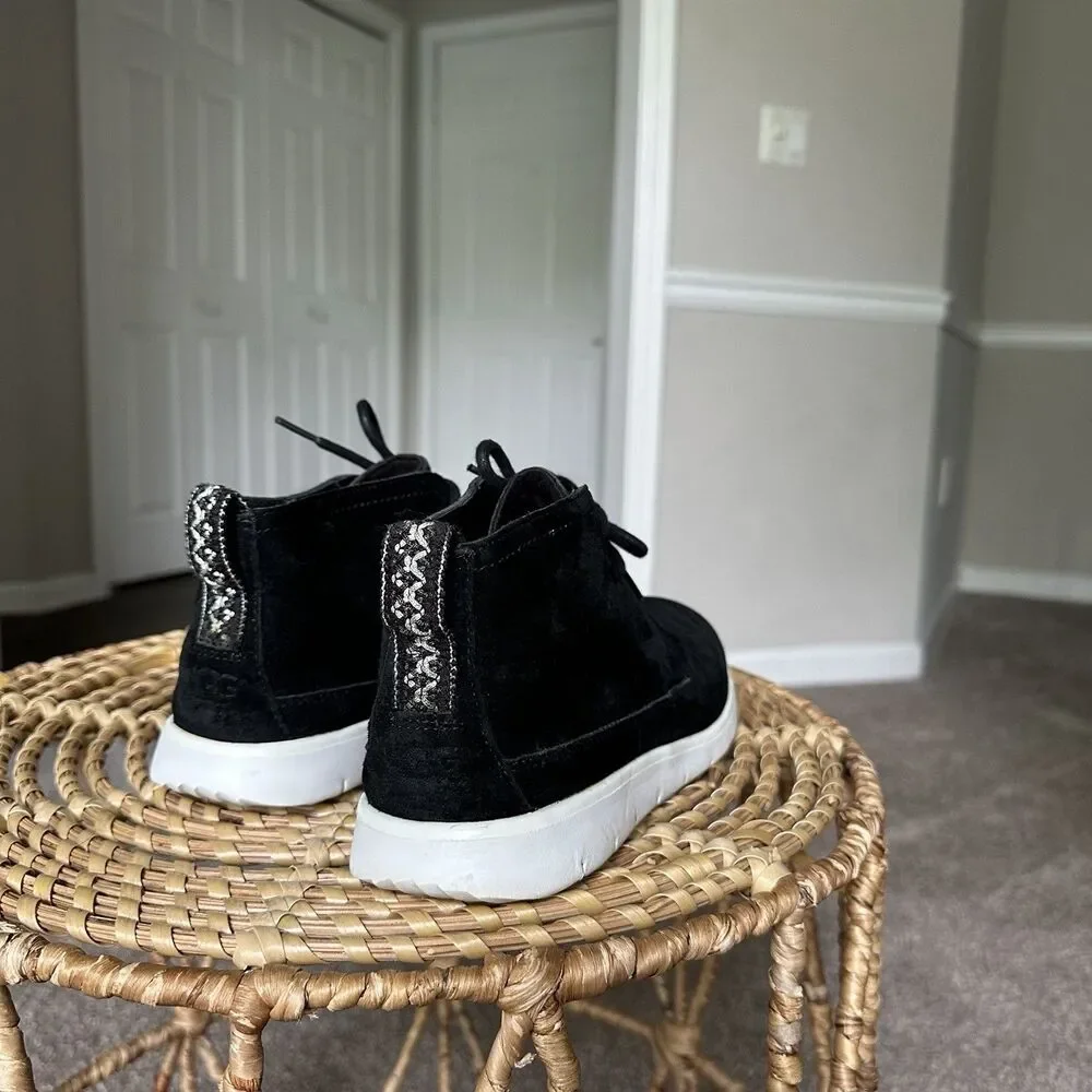 UGG Freamon Chukka Boot, Men's Size 7.5 M, Black Sneaker Style Shoes